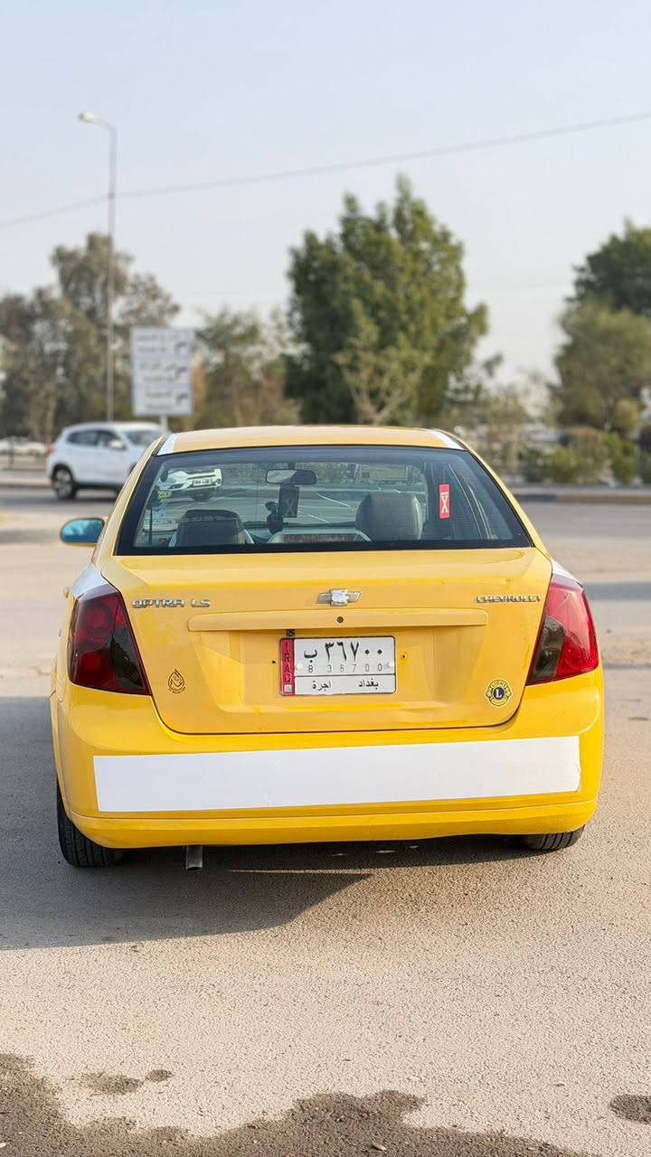 سلام عليكم مرخصه الادمن المحترم اوبترا  موديل ٢٠١١ الشركه العامه بلاديه بدون ضربه لو صبغ كير مكينه مكفول 
السعر ٧١  وبيها مجال قليل 
عنواني بغداد البياع مدينه الذرى
***********
