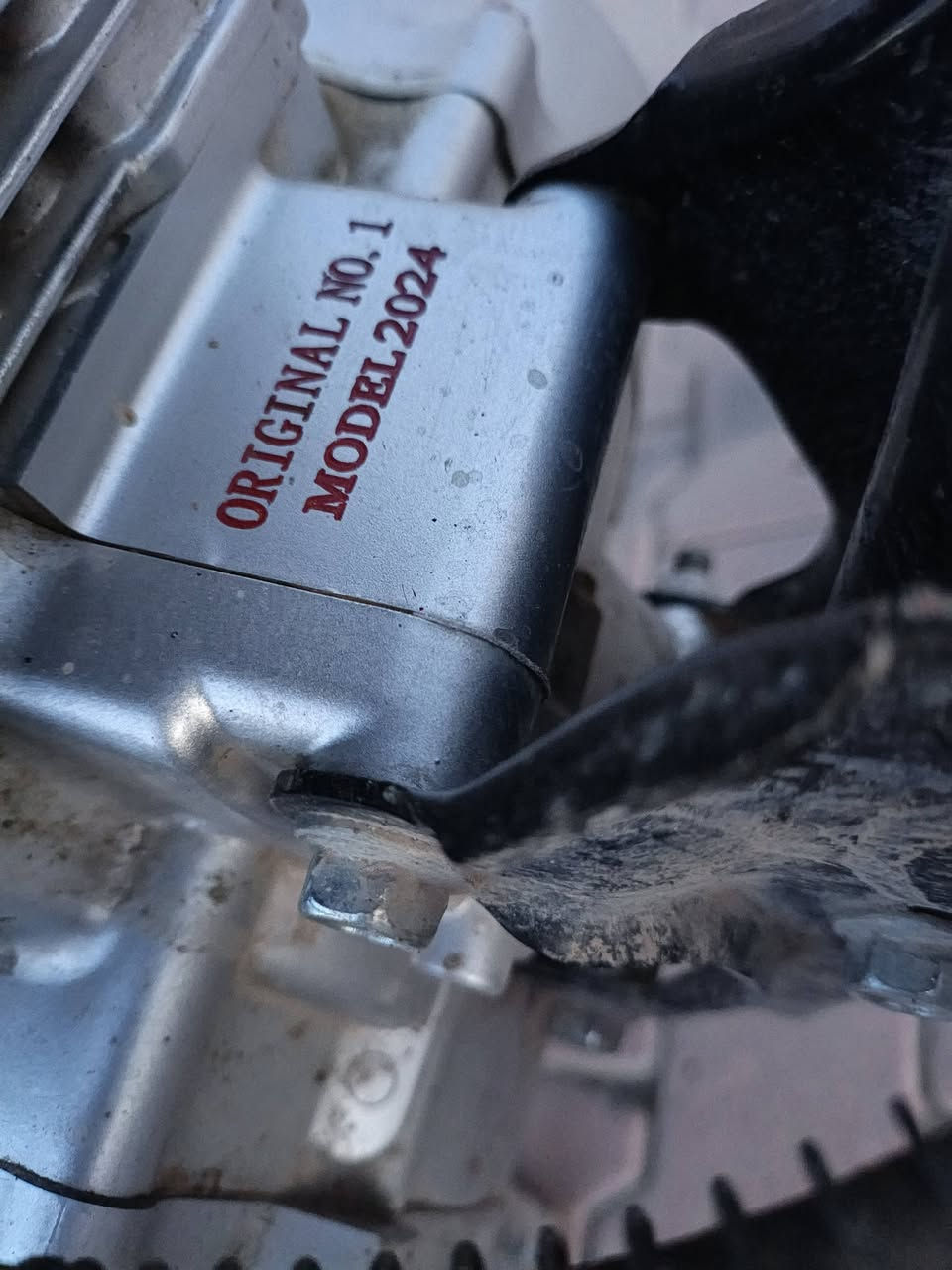 اخوان سلام عليكم للبيع ماطور ايراني.موديل 2024 كهرباء شغال صوت فيلز بسبي منافيس ماله موجود سعره 525 وبي مجال ***********
