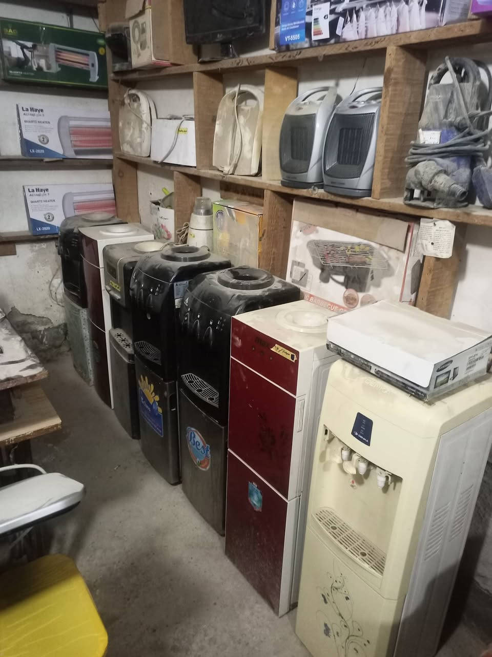 مجمع علي السداوي للمواد المنزليه المستعمله نستقبل الغراض المستعمله بوصل المحل يعني عدك غراض زايده كولشي ناخذ حته المواعين من عده الملابس ناخذهن نعرض يمنه بل محل ومن ينباعن اطيكم فلوس واني اجيكم للبيت بس الاسعار ديرو بالكم علينه والله تجيني عالم مرات اني اطي من جيبي يشهد الله ماعدهه العنوان العلكايه شارع الثاني قرب جامع حي الزهراءع سده الهندية  ***********علي السداوي ***********علي السداوي ‏‪077-385-28147‬‏احمد الشمري
