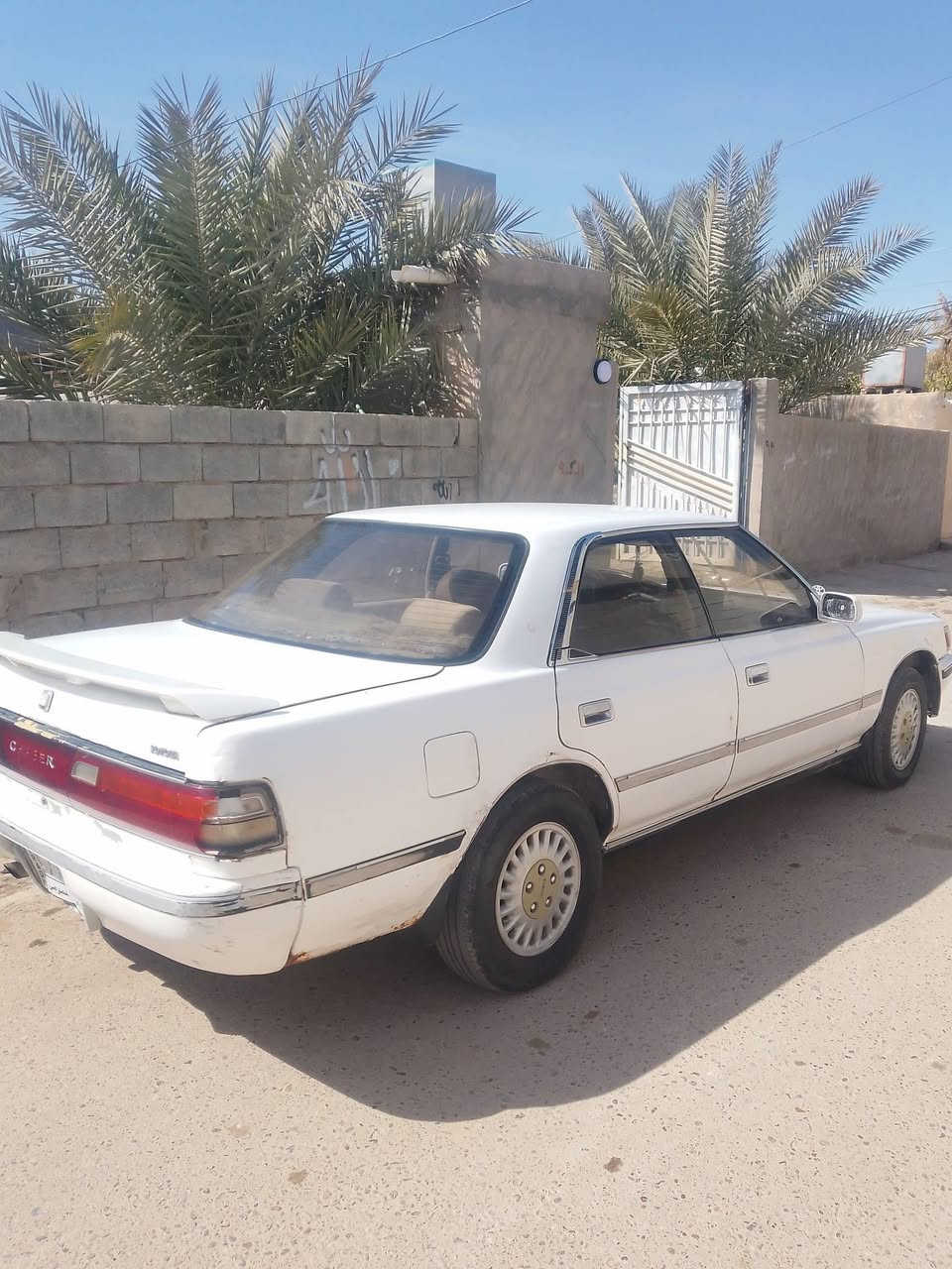 السلام عليكم للبيع مارك شيزر موديل 1990رقم ديالى تحويل ثاني يوم محرك ونجي 2500سياره مكينه مكفوله من بخار وتنقيص كشرها مكفول من المعجون وصبغ تخم تاير جواهه سياره تخبل مال جناي سعرها 37وبيهه مجال كلش بسيط مكانهه صلاح الدين قضاء الضلوعيه ***********مكلف بنشر
