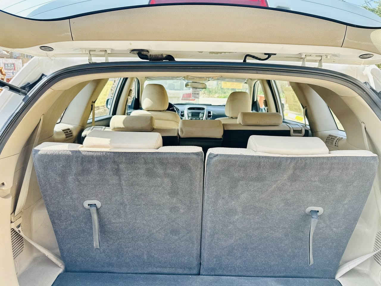 كيا سورنتو موديل 2014 خليجي كويتي  6سلندر بصمه 7 راكب
رقم ذي قار تحويل
مكفوله السعر 183
مكان السياره بالشطره
***********

***********
