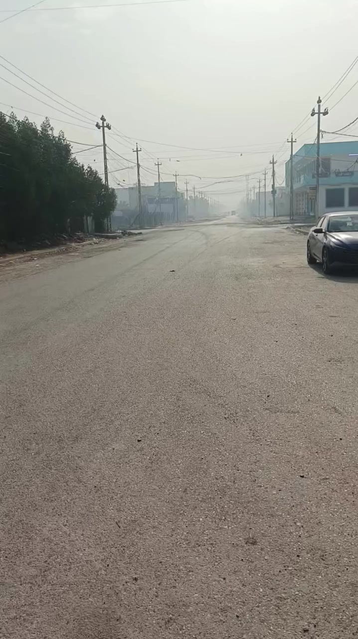 من رخصت اصحاب الكروبات سلام عليكم بسم الله الرحمن الرحيم قطعت ارض سبع قصور شارع ابو علي لمضيف مال فريجات غاد منه بصف شارع عشرين  م200متر وم100بتلو  بل نص سند 25تقطيع حسب الطلاب لم100لي ما متفونه ب33
ول بتلو  38
ولبنص لبتلو ب30بيهن مجال كامله خدمات مجاري ومي وتبليط ورصيف وضاء اي استفسار خاص او على الرقم ***********
