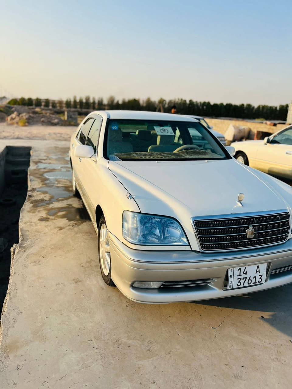 سلام عليكم سياره البيع ملكه كفاله قرار48 حداديه جديده  تواير طخم تبريد معه سويج سنويه ما منتهيه 
مكلف بل نشر لاستفسار ***********
