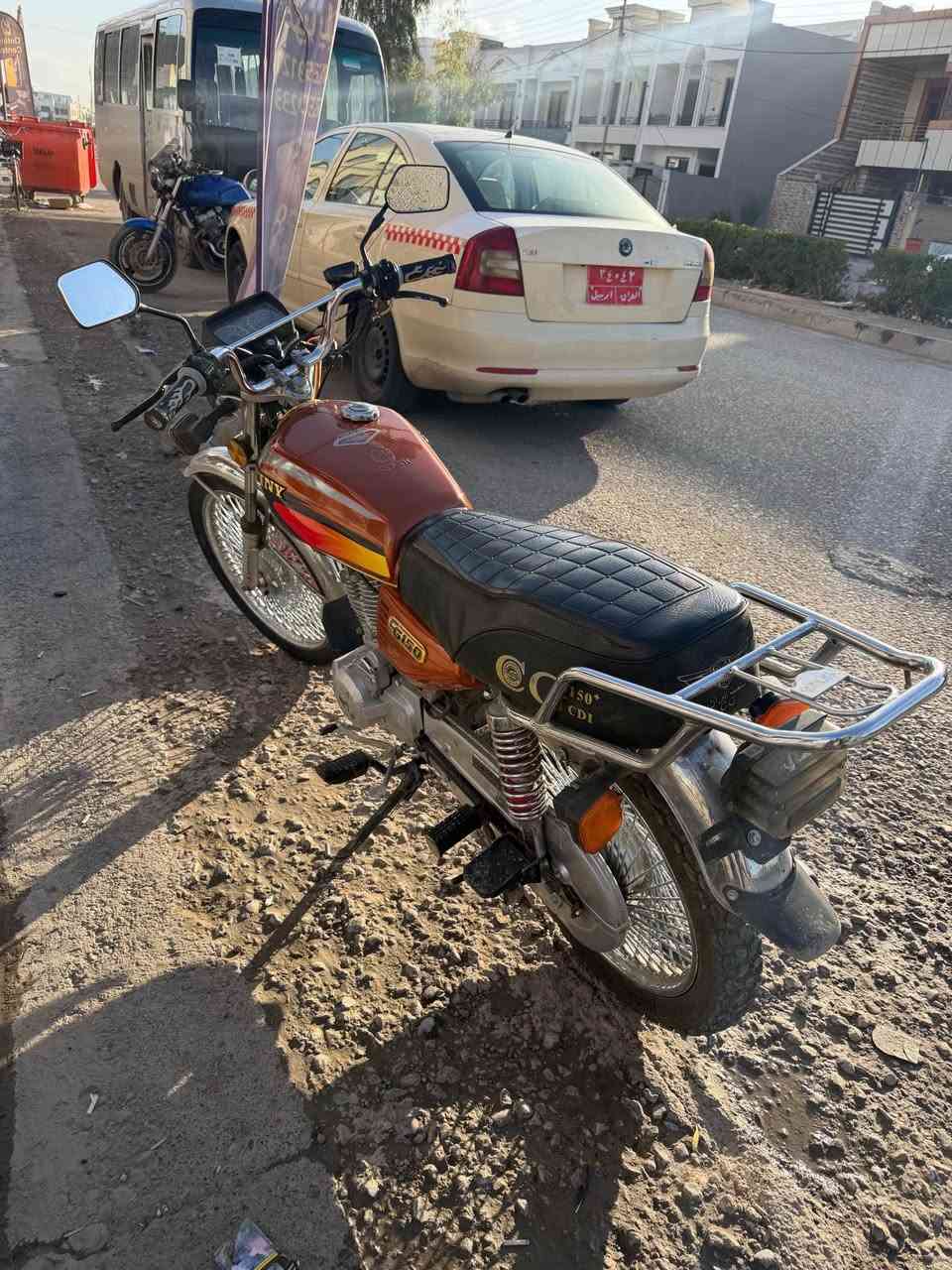 هیچ کێشەی نیە بەس دەبلی دەوێ مەکینەکەپس خاوێن ماڵی دۆستە
*********** أربيل, العراق
