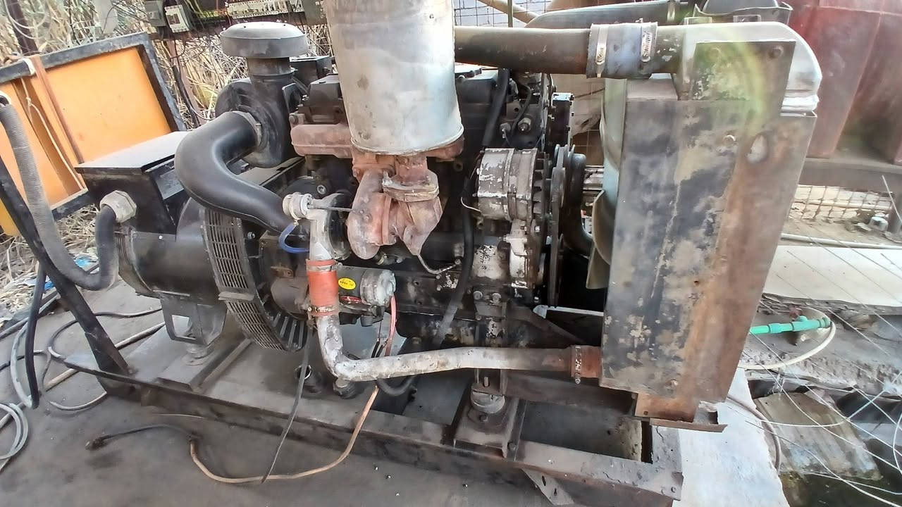 السلام عليكم.للبيع بيركنز ١٠٠ كيفي مجفت جديد غراض اصليه    ***********  ***********   بعده ع السحك العنوان ليوسفيه السعر ٣٨
