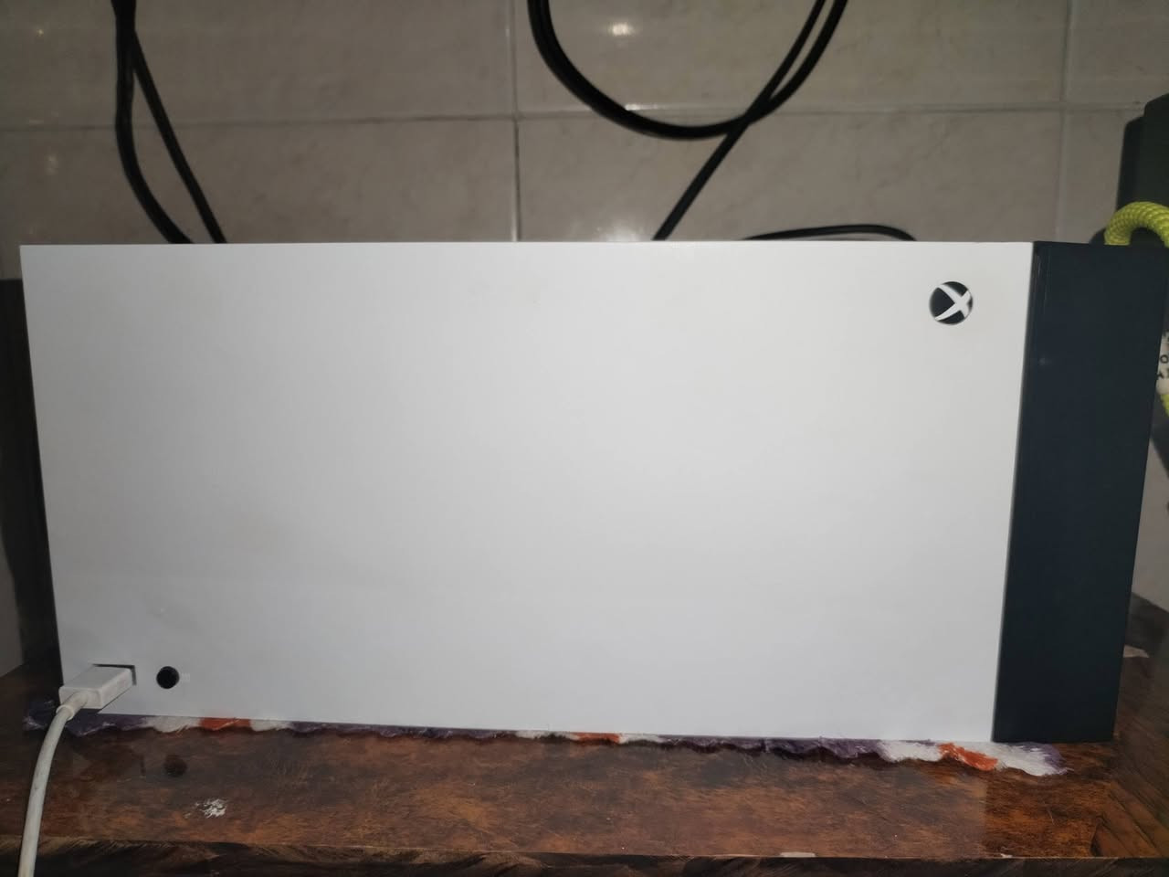 سلام عليكم عندي اكس بوكس سيريس اكس اصدار 25 غراضه كامل وي يده إضافي و مروحه هديه ويا و ويا سماعه هديه مكاني كركوك رأس دوميز سعره 675 بيها مجال حك ل جيه


**إذا كنت صاحب هذا الإعلان وتريد حذفه لأي سبب، رجاءا أرسل رسالة إلى الدعم الفني**