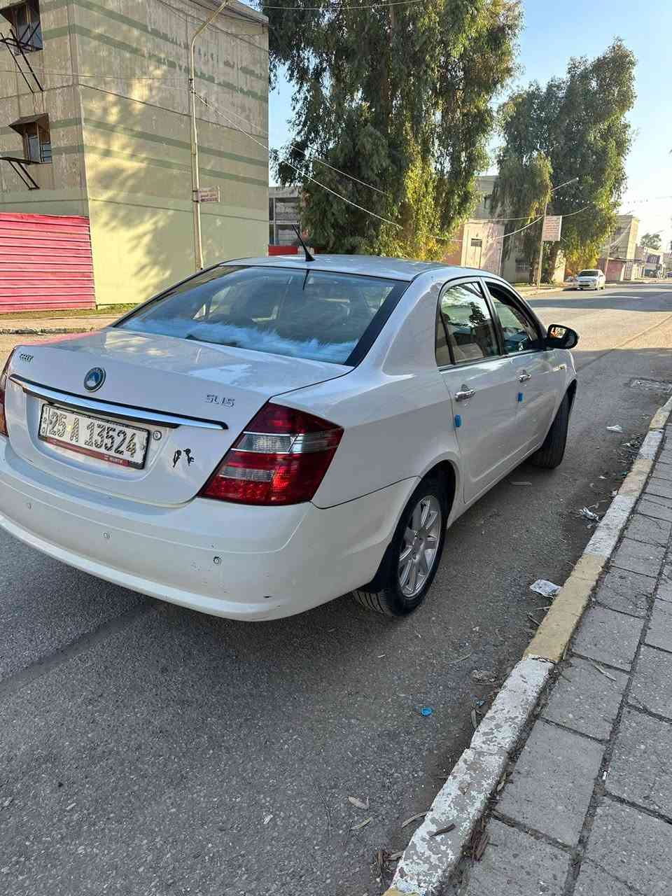 جيلي موبل خصوصي وضع الشركه  موديل 2012 رقم كركوك مشروع وطني. بءسمنا شرط وكاله وتحويل دفتر بانزين موجود مكفوله كفاله عامه من الضربه بي مكانات صغيره صبغ اثار شخوط    مكفواله من جراد والخياس السياره كارتون تخم تاير حداديه كهربائيات مكينه بالكارتون والكير تبريد ثلاجه شاشه تاب السعر  62 مكان سياره كركوك حي واسطي. شراي خابر رقم ‏‪‏‪*********** كركوك, العراق
