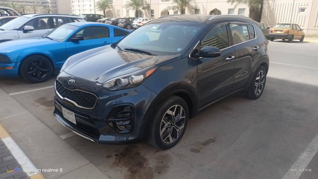 من رخصة الادمن
سبورتج موديل 21 اللون نيلي
فول مواصفات عدا الفتحة
بصمة محرك 2400
كشنات جلد 
كشنات تدفئة
تبريد ثلج
تحكمات ستيرن 
تحديد مسار
مري شفط 
رادار امامي خلفي ورادار بالمري 
صندوگ كهرباء
وباقي المواصفات المعروفة
السونار موجود بالصور 
بيها طخة بباب الصدر بعد السونار
السعر 159
للاستفسار ***********
