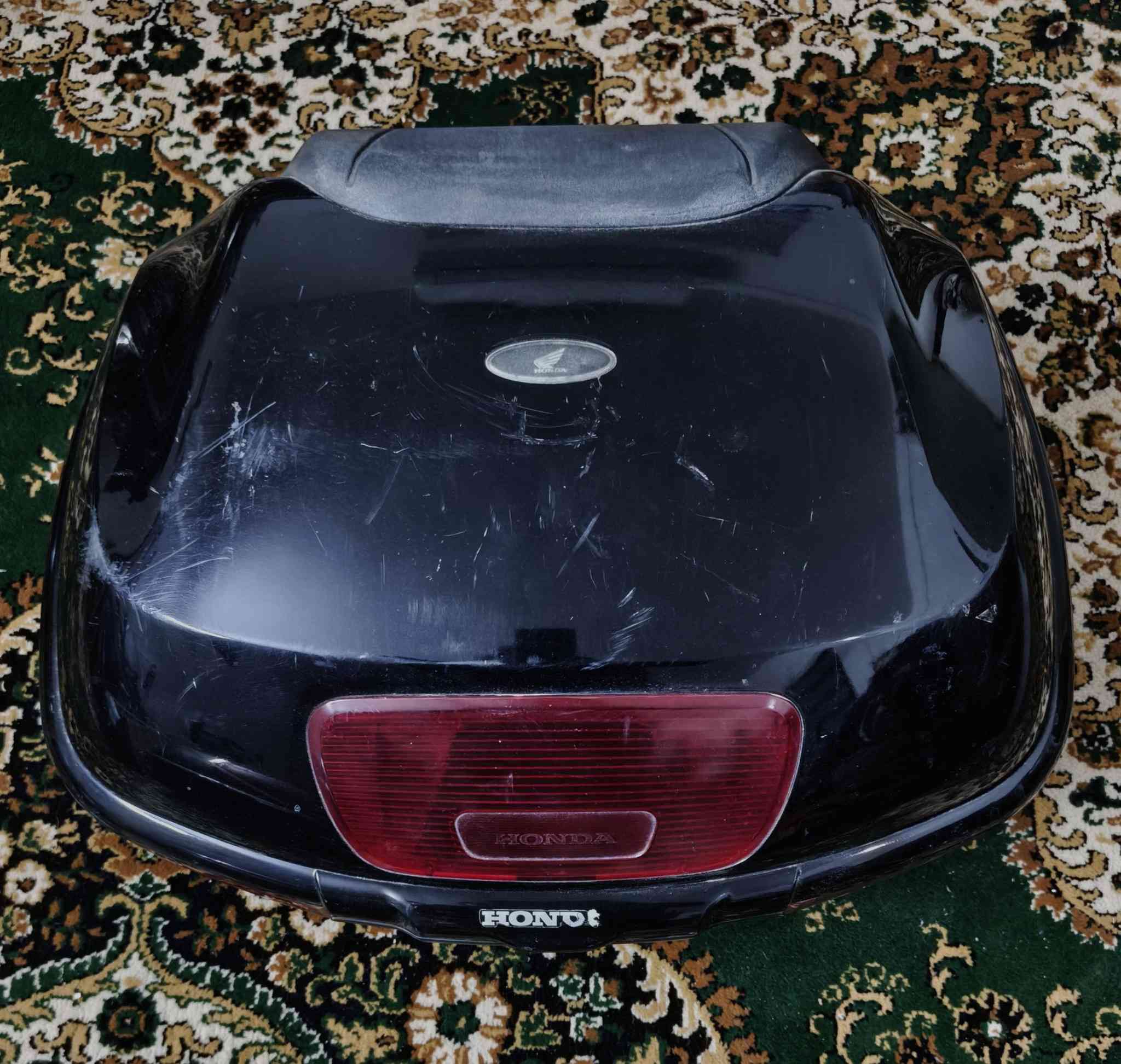 جنط سلفر *********** توصيل موجود مكاني بغداد الحريه
