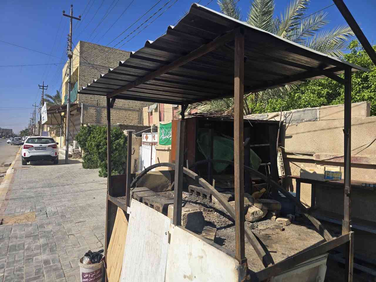 غراض محل لبيع الأسماك والدجاج للبيع 
***********
