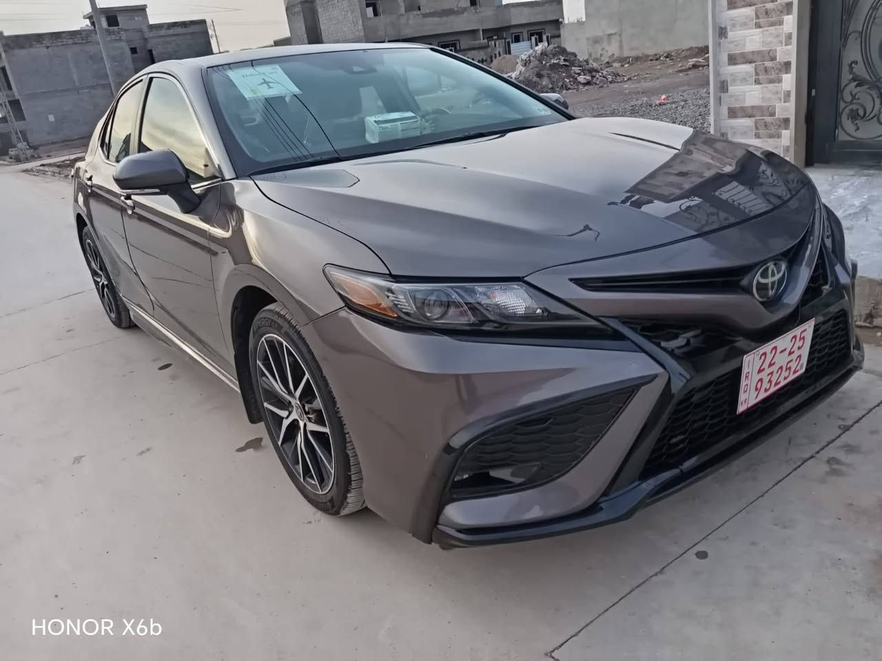 يالله السلام عليكم 

تيوتا كامري للبيع 

موديل 24 SE 

ماشي 13 _ الف ميل 

سياره بدون ضرر سرقه فقط 

رقم اربيل بسمي 

سعره 215_بي مجال 

***********
***********
