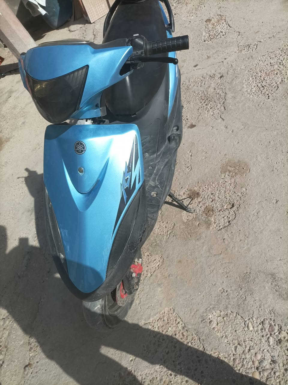 السلام عليكم دراجه ماكس عدله بوشه 49بلادي للبيع السعر 500 الدراجه خير من الله تعالى شوف بعيونك الدراجه موديل 2010.مكان بابل مسيب.. الرقم ***********..او مراوس بوليس
