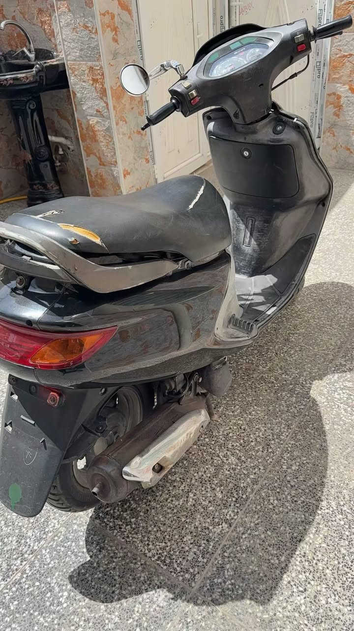 سلام عليكم فراشه للبيع مكينه ما مفتوحه دراجه شلعه ومعدل كهرباياته كله شغاله السعر ٦٥٠ وبيه مجال قليل  شراي خاص مو شراي اطلع كبل


**إذا كنت صاحب هذا الإعلان وتريد حذفه لأي سبب، رجاءا أرسل رسالة إلى الدعم الفني**