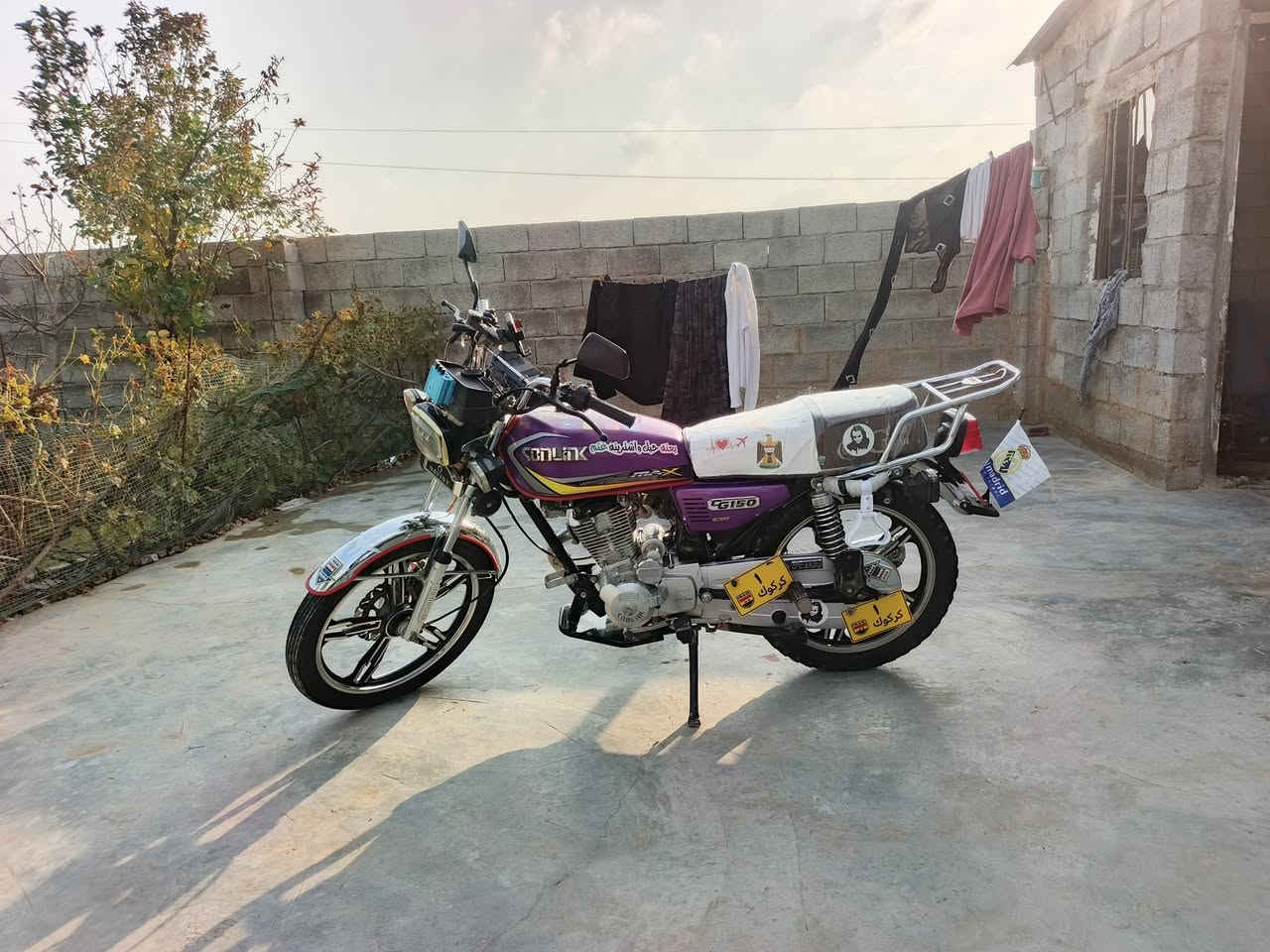 السلام عليكم  للبيع ماطور سولنك موديل 2023 محرك كبس ما مفتوح كهربايات كله شقاله  نشرات ماطور مرتب السعر 550 او هاذه رقمي تصل ***********
