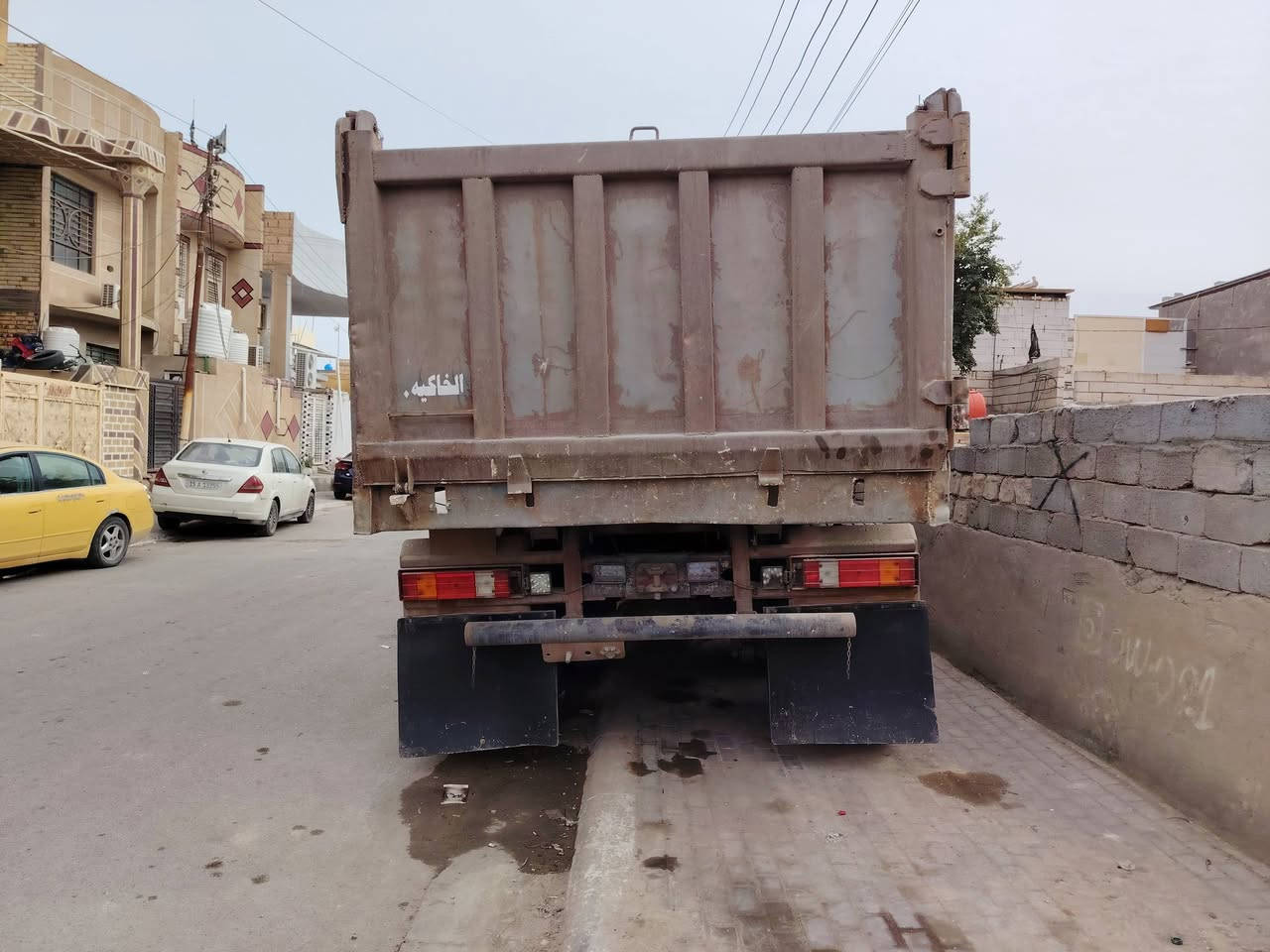 السلام عليكم اكتروز لبيع مديل 99 كير كهرباىي مجموعه نص تخم تاير جديد الاستفسار *********** /***********
