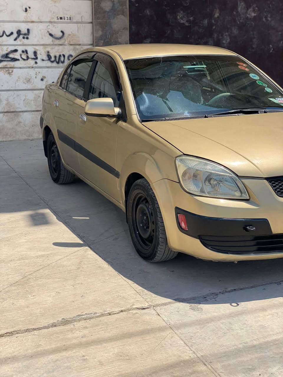 سلام عليكم كيا ريو موديل 2006 رقم بغداد مشروع وطني بسمي تحويل مباشر سنويه لل27 سياره خير من الله كير مكينه شرط تبريد ثلج  ❄️ صدر جديد تخم تاير جديد كلشي بيها شغال سياره حلوه ومو مشتغله تكسي صبغ عام جماليه سعرها 65 وبيها مجال مكاني سامراء هاتف ☎️ ***********
