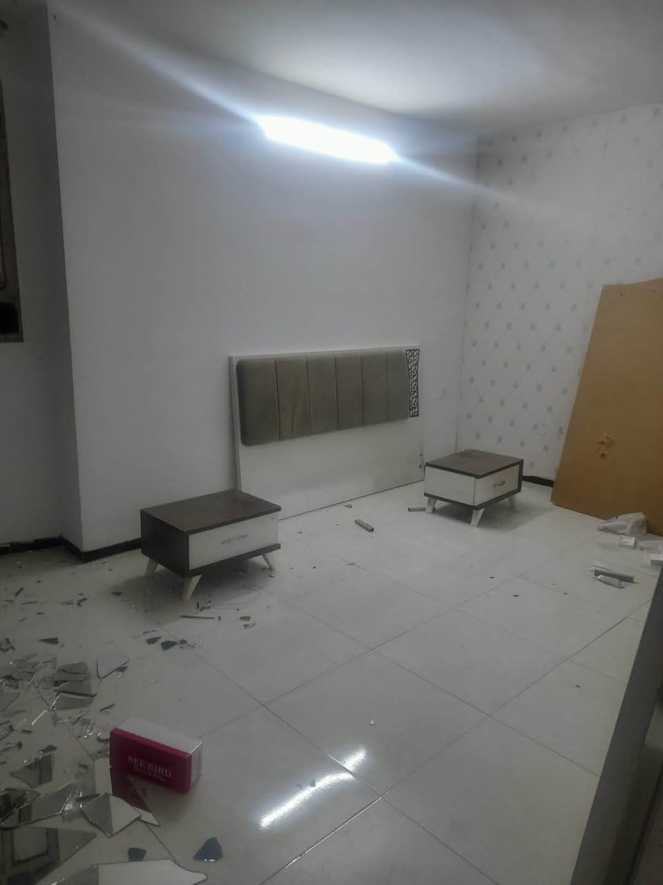 🏡 شقة للإيجار – السيدية / شارع المدارس

فرصة مميزة للسكن في موقع هادئ ومطلوب.

✨ تفاصيل الشقة:
• طابق أول
• غرفتين نوم
• صالة
• مطبخ
• صحيات

💰 بدل الإيجار: 550 ألف دينار شهريًا

📞 للاستفسار أو حجز موعد للمعاينة:
***********
