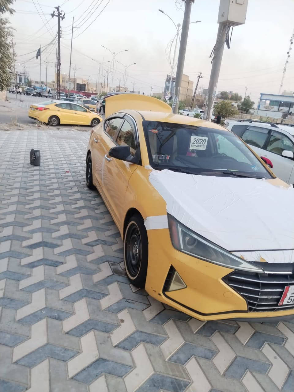 النترا امريكي 2019 الوارد جاملغ وبنيد  
رقم بغداد ب اسمي 
مكينه 2000 دوش 
كير  AT بلادي 
تخم تاير 
باقي مواصفات السياره معروفه 
مامتواجد ع فيس ***********
