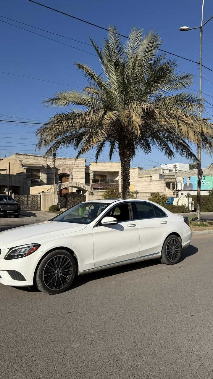 السلام عليكم حبايب للبيع C300
موديل 2019 C300  

ماشية 95000 كيلو حقيقي

رقم اربيل 

فتحة

شاشه جبيرة

تبريد  قطعتين منفصل 

كشنات امامية كهرباء وخزن وتدفئه

ستيرن كهرباء وخزن 

مثبت سرعة 

رادار جانبي 

نقاط عمياء

رادار امامي 

حساسات امامي خلفي 

كامرة خلفيه

اوتو ستوب 

اوتو هولد 

 

سايد بريك كهرباء 

5 انظمة قيادة إيكو /كوفورد/سبورت/سبورت بلاص /اندفجول 

ماسحات اوتو 

اشاير بالمري 

انارات ترحيب خارجية 

بصمة تشغيل و4 بيبان وصندوك 

محرك 2000 توربو كلش قوي و اقتصادي

السياره جاهزه مابيها اي نقص 

السيار كلش حلوه وجديد كلش  

 

بيها قطع وحده صبغ باب السايق فقط سياره داخله كلين

السعر 245$ وبيه مجال

السياره مكانه بغداد السيديه 

الرقم 

***********
