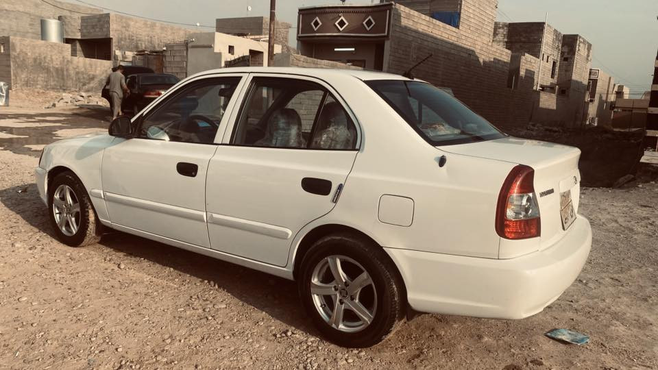 بيع مستعجل❗️
هونداي ڤيرنا 2010اوتماتيك
🛑گير ومحرك بشرط 
🛑تدفئة تبريد بشرط
🛑ويل تركي رياضي 
🛑لايت زنون اوف وايت 
🛑حساسات خلفيه 
🛑تحكم مري كهربائي 
⛔️بيها جاملغ صبغ وخشم البونيد 
⛔️سنويه ساقطه صارلها سنه 
⭕️شرط تحويل او وكالة 
🟣السعر 70 وبيها مجال  مكانها( تكريت)
***********📞
