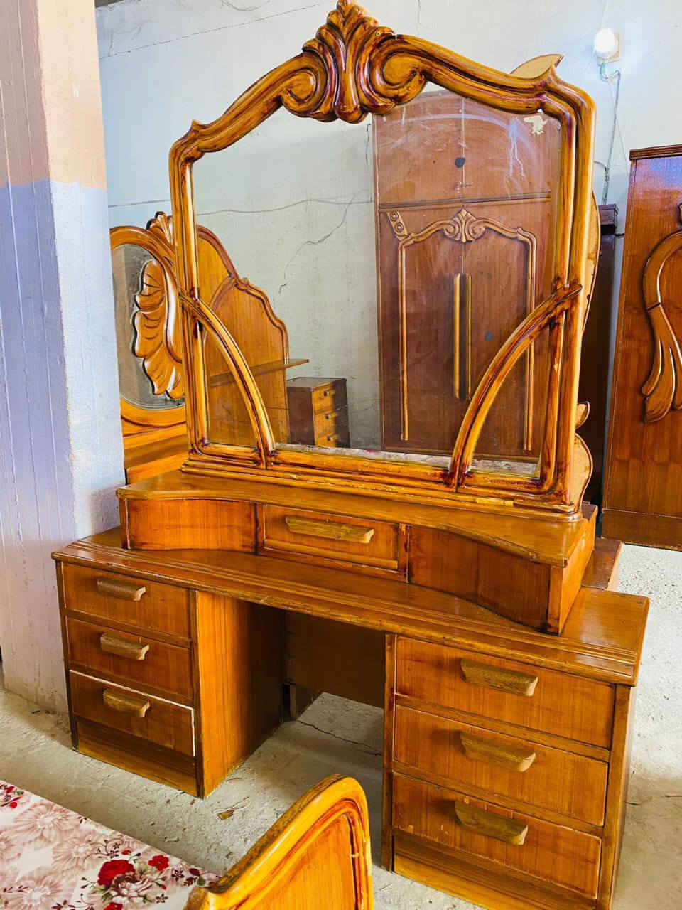 غرفه صاج تسكام وثكيله الضهر جرجوبه بدون مناميه سته باب وملحق مستعمله نظيفه السعر 550 ألف العنوان العزيزيه المراسله *********** يوجد واتساب وماسنجر وتوصيل بل الاجره الصويرة, واسط
