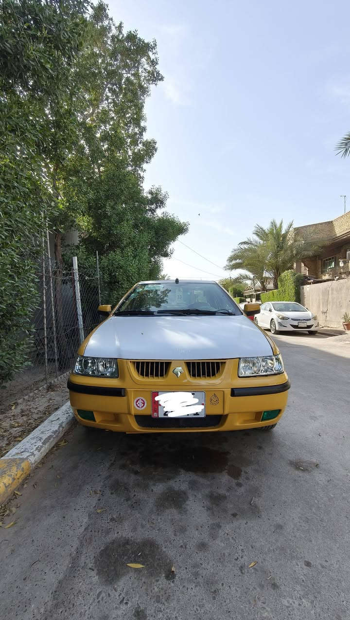 سلام وعليكم سمند موديل ٢٠١٠ سيارة نضيفة وجاهزة من كلشي مكينة كير حدادية خير من الله تبريد ثلج بيهة صبغ باب السايق وهلالات خلفية بدون كل ضربة دواخل بلادية غرفتهة نضيفة كهربائيات شغالة مصفرة هيئة وغرامات سنوية جديدة رقم بغداد جديد مكان بغداد سعر ٣٣ وبيهة مجال رقم ***********
