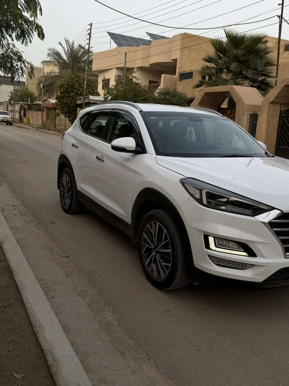 توسان  ٢٠٢٠
رقم بغداد 
ماشيه ٨٤ حقيقي
موصفات الكاصد 
خمس عدسات
كشنات اثنين كهرباء 
داخل جلد 
كامره 
شاشه 
وحساسات 
اشاير لكزز 
مكفوله عده الداعاميه الخلفيه صبغ
مكاني حله
السعر٢١٣
***********
