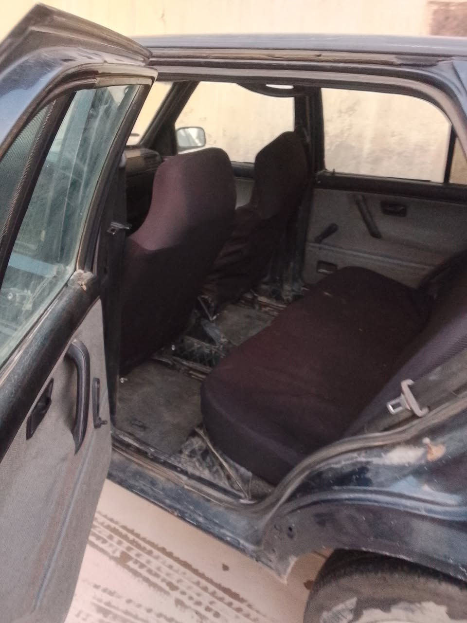 السلام عليكم 
كولف موديل 89
سنويه عظم30
هزه بـ2025 
كير ومكينه شرط
وايرمنيه شغاله 
شرط التحويل من الشرعي
السعر :28 (بيها مجال الطيبين)

(غير متواجد على الفيس)
***********
***********
