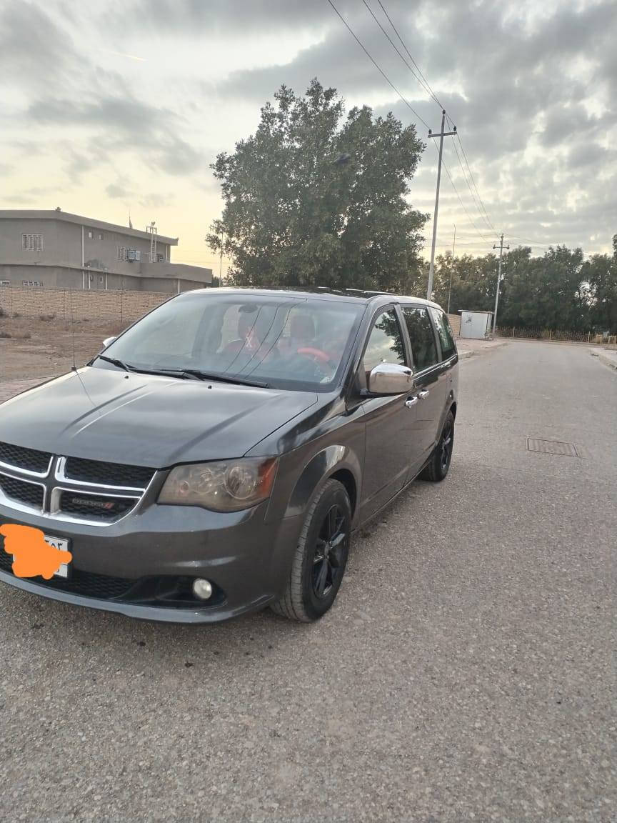 دوج كرفان موديل ٢٠١٩ بيها جاملغات وبنيد كشنات بلع مانع انزلاق ٣ قطع تبريد رقم واسط تحويل ثاني يوم سنويه جديده السعر ١٤٥ المكان بغداد مرور الرستميه للاستفسار *********** بغداد, العراق
