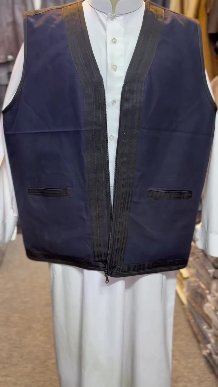 ازياء الاكابرلالبسه الرجاليه 🇹🇷 
⬇️
جديد 💣 
⬇️
يلك اقماش _ جوخ  
  
⬇️
فصال عراق #  
⬇️
الوان اسود نيلي  
⬇️
سعر حسب النوعيه  
⬇️
العنوان سامراء الضباط الاولى مقابل الجبريه الاولى قرب مول الصيني سابقا مقابل نعوم للحاسبات متوفر توصيل لجميع محافظات 
هـ *********** 
⬇️
صفحه الانستا 
https://www.instagram.com/azz_ekibar?igsh=MXg1NnB2NDVibmp5OA%3D%3D&utm_source=qr
