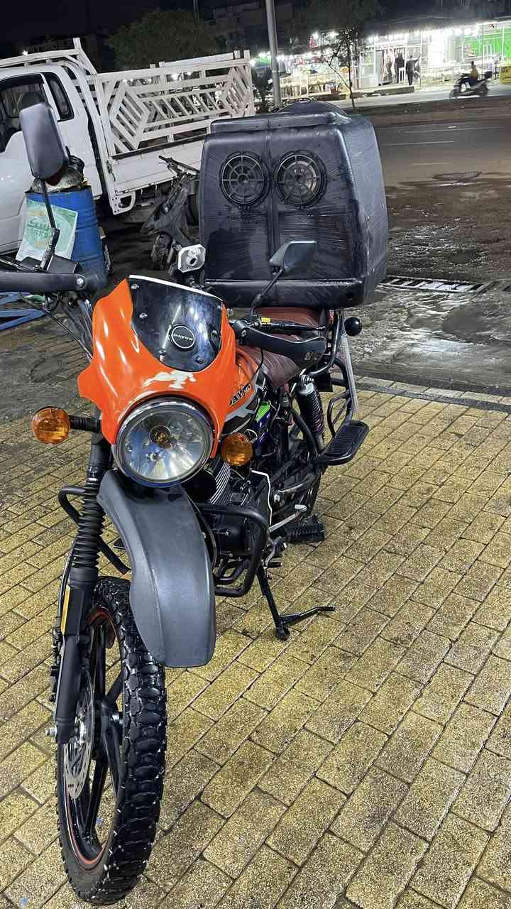 السلام عليكم دراجة دايون جبلي موديل 2024 للبيع رقم وسنوية بغداد دراجة ماشية 22 الف اخت الزيرو دراجة كفالة عامة من البرغي للبرغي تفر العراق كلة ودراجة جبتهة حتى مطلعت بيهة للشغل السعر مليونين و٦٠٠ المكان بغداد مدينة الصدر الرقم *********** للاستفسار اكثر علواتساب لان مامتواجد بل فيس
