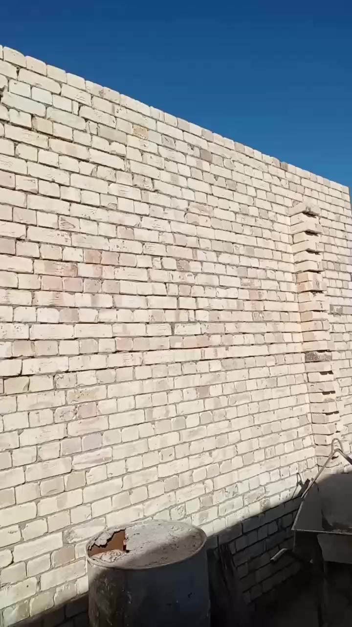 السلام عليكم موجود كادر بناء المعلم احمد المصري شغل درجه اولى استلام مهندس رقم التلفون *********** الواتس
