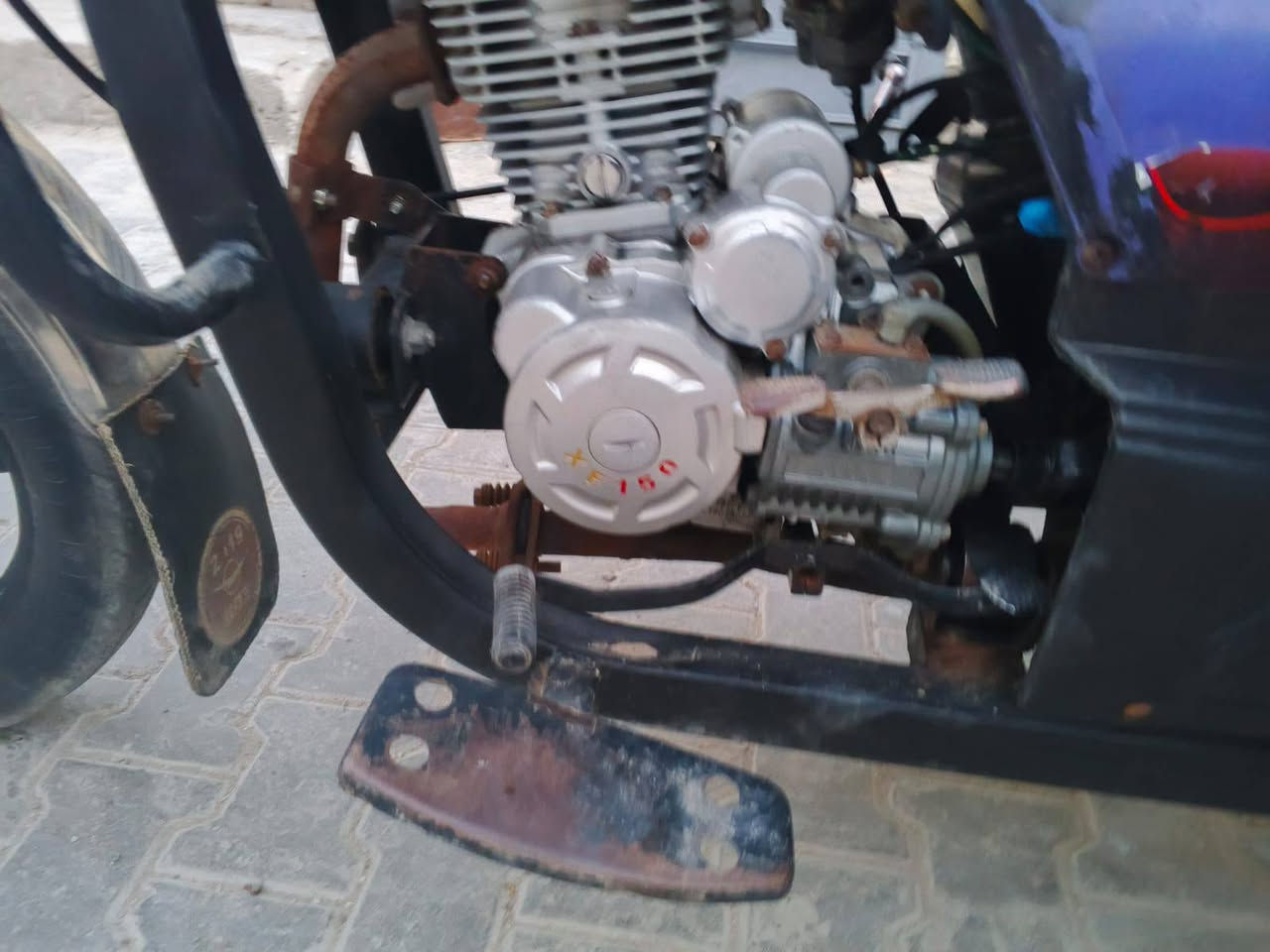 سلام عليكم ستوته للبيع موديل 18 ستوته خير من الله كل شغل بيها نكر أوراق اصوليه مكينه جديد المكان حي أور سبع قصور سعر مليون 250 رقم انتصال ‏‪***********‬‏
