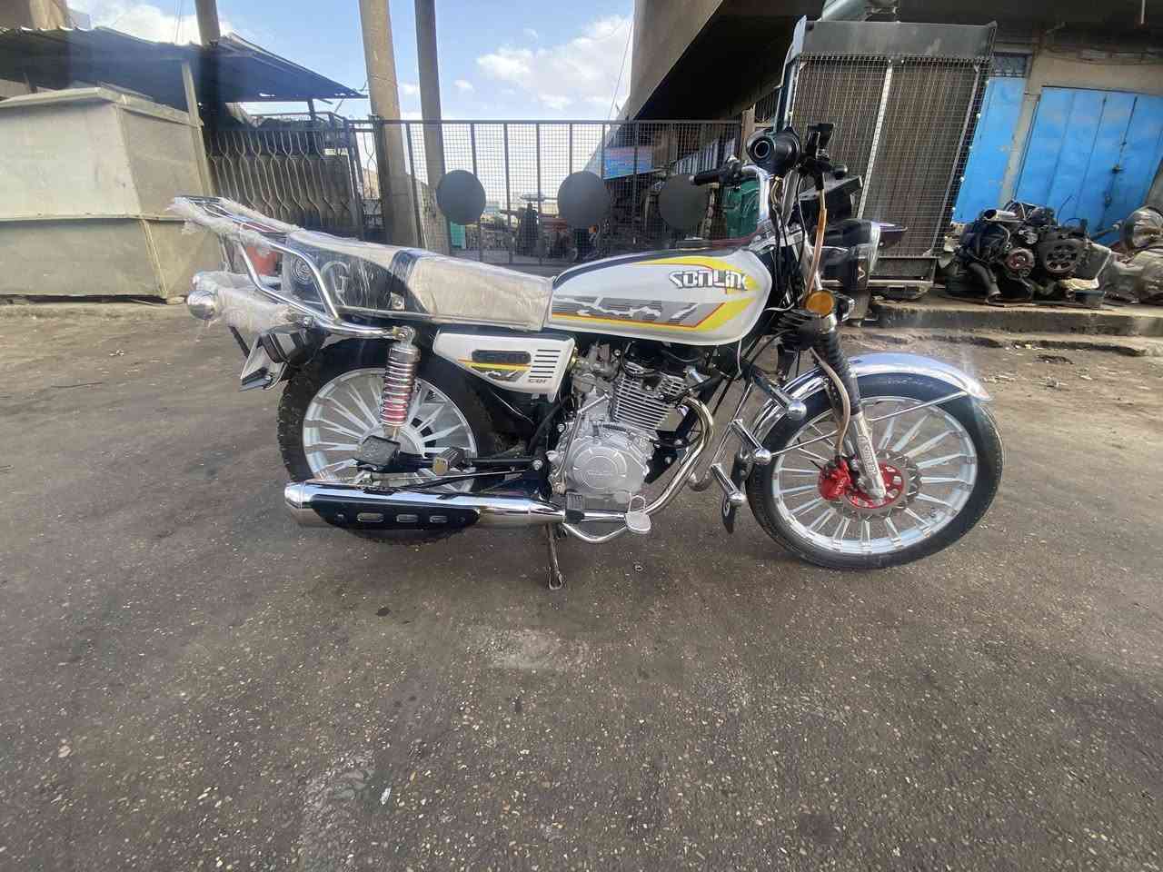 سلام عليكم شاينك خمسه كير موديل25 دراجه أي نقص مابيه كلشي شغال رايدهه 750 وبيهه مجال حك الجيه ***********
