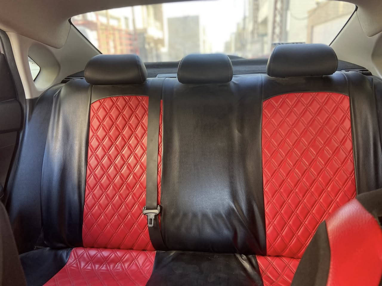 كيا فورتي 2019 EX وارد امريكي
-مكينة 2000 دوش
-كشنات جلد كهرباء
-رادار امامي 
-حساس وقوف
-تحكم استيرن
-شاشة نضام كار بلي
-كامرة دواره 
-لد امامي نهاري
-ثلاثة انظمة قيادة  
-مثبت سرعة 
-تحديد مسار
-مانع تصادم 
-مانع انزلاق  
-قياس ضغط الاطارات 
السعر127$
اتصال ***********
