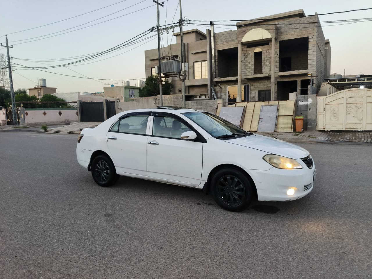 السلام عليكم سياره بي وايدي كير محرك كورله شرط تبريد بصمه فول كلو شرط صاحبه بغداد الوكيل ب كركوك بس ما ندلو بل ضبط***********
