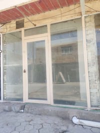 محل للايجار • ٣م واجهة ٦م • نزال مهندسين