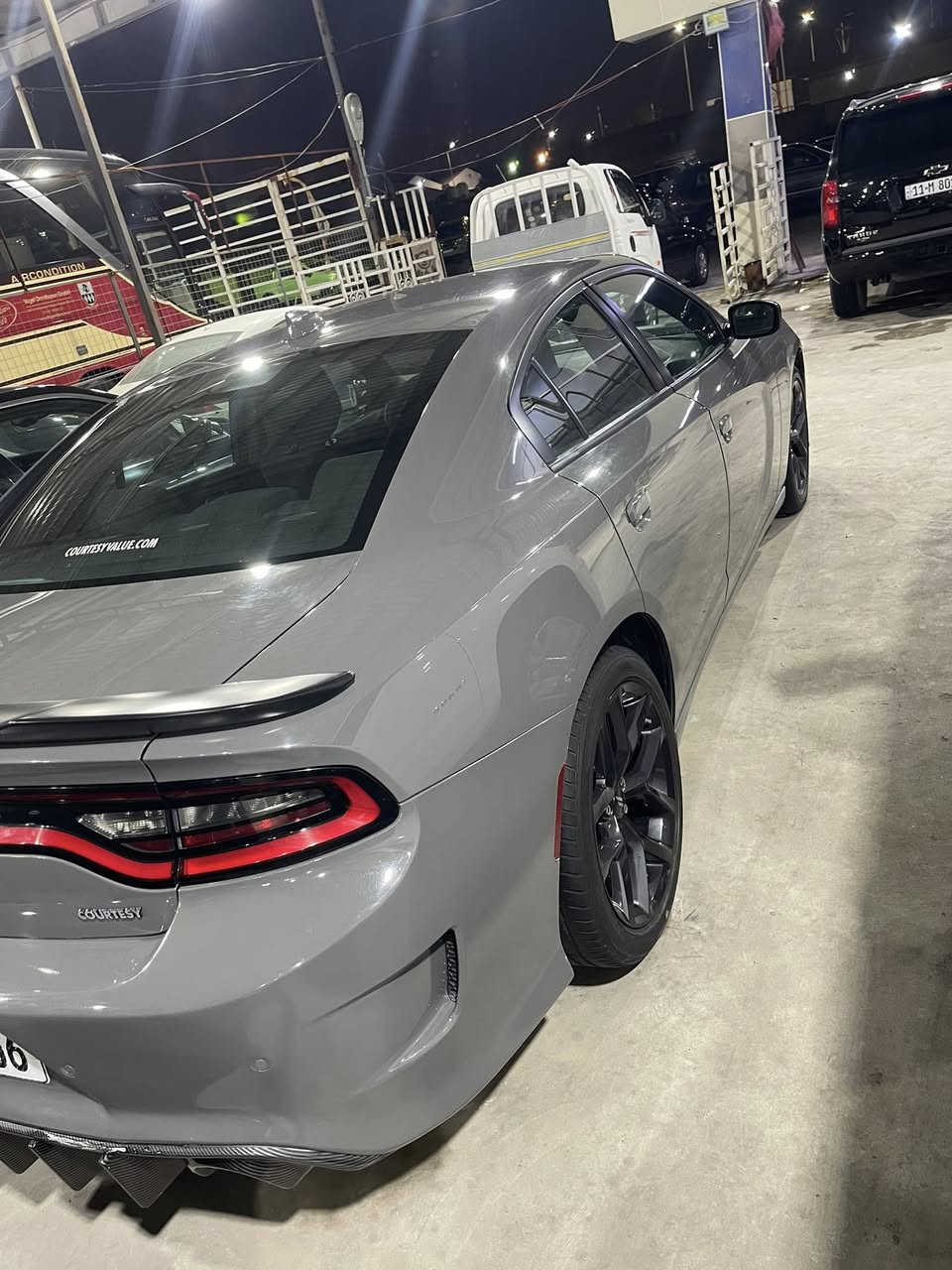 سلام عليكم للبيع جارجر مديل 23سياره حادثه جاملغ وبنيد رقم بصره بسمي محرك 3600 سياره جديده ماشيه 44 سعره 240 اي ستفسار ع هاذ رقم ***********
