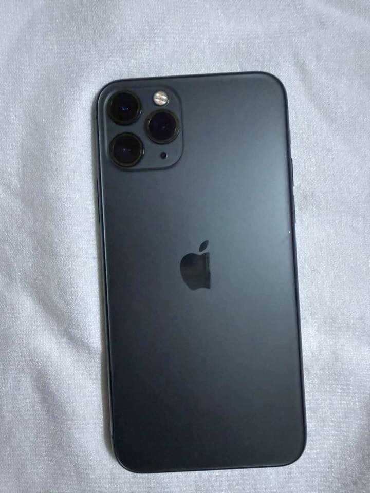 آللهم صلِ على محمد وعلى آل محمد
السلام عليكم
جهاز 11 برو ماكس 
جهاز نضيف كلشي ممبدل بي ماداخل صيانه نهائيا
والشاشه شخط مابيها
والشاصي نضيف
بس بطاريته 70 ويجوز تنزل لأن حاليا جاي يستخدم
رايده ب225 وبي مجال 
 الرقم

‭0770 657 8725‬
واتساب فقط 
♥️♥️.
