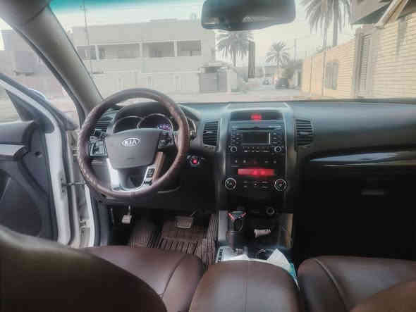 السلام عليكم سورنتو موديل 2011 خليجي وارد كويتي السياره فول مواصفات بنوراما كشنات جلد زراكات اماميه حساسات خلفيه كامره فور ويل سبعه راكب ثلاث قطع تبريد داخل عسلي السياره ماشيه 125 ألف كيلو حقيقي تمشي 120 تدك جرص رقم بغداد الدولي الجديد السياره جاهزه مكمله بيه صبغ قبق جنطه رش بدون معجون وحافه البنيد فقط السعر 161 ورقه وبيه مجال للاتصال ***********
