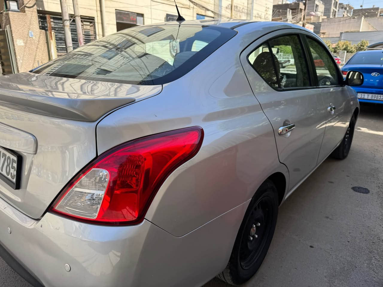 السلام عليكم
للبيع نيسان سني هندي موديل 22 اربيل باسمي ماشية 62 الف مكفولة من الصبغ السيارة مناقصها شي مكانها بغداد المنصور للاستفسار 
*********** بغداد, العراق
