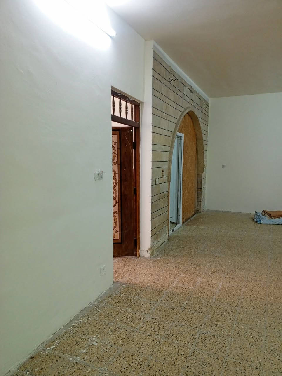 📢( إعلانـــ  إعلانــــ ) 📢 

📢دار للايجار للايجار 

◾️ العنوان/حي المشراك بظهر كباب عرفان
◾️المساحة :225 متر طابقين فرع صبه عريض

يحتوي على 6 غرف نوم وهول واستقبال ومطبخ وصحيات بالطابقين وكراج واسع 

☑️ لمعرفة الاسعار وباقي العروض على
     رابط التلكرام والواتساب

  https://t.me/+qTZcegvM12c4NmNi 

https://chat.whatsapp.com/DMjChweRxHdK65JdzVDy1z?mode=gi_t

☑️ للاستفسار مــراجعــــة #مكتــــب_البـحريـــن
حــــي الحدبــــاء قــــرب مرطبــــات البحريــــن
او الاتصــــال علــــى الرقــــم :
📞 *********** 
☎️ ***********
