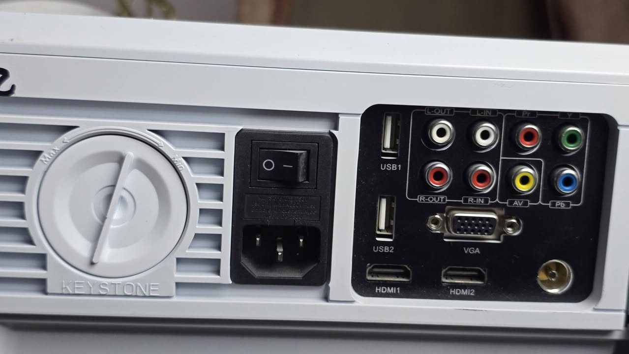 داتة شو عملاقة مستخدمة ' بدون كلشي فقط الجهاز لا واير تشغيل ولا ريمونت بس متوفرات بلسوگ النقص ادفع سعر وبلعافية عليك
***********
