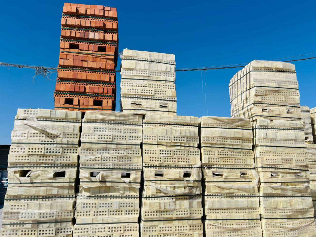 ‏✅يعلن مكتب ألبصرة✅
‏اعلان🏠 اعلان🏠 اعلان🏠
‏بسم الله الرحمن الرحيم 
‏اليس الوحيدين فقط بس احنا الافضل
‏توصيل محافظه البصره فقط وشكرا على تواصلكم معانا
‏ طابوق الشمال 4,000سعر1,300💵واصل مكان تفريق  الدرجه الاولى
‏ طابوق نهروان 4,000 سعر800الف💵 واصل  مكان تفريق  الدرجه الاولى 
‏وباسعار تنافسيه 
‏يوجد الدينا كرين تصعيد كافه المواد
‏
‏☎️***********☎️
‏☎️***********☎️
