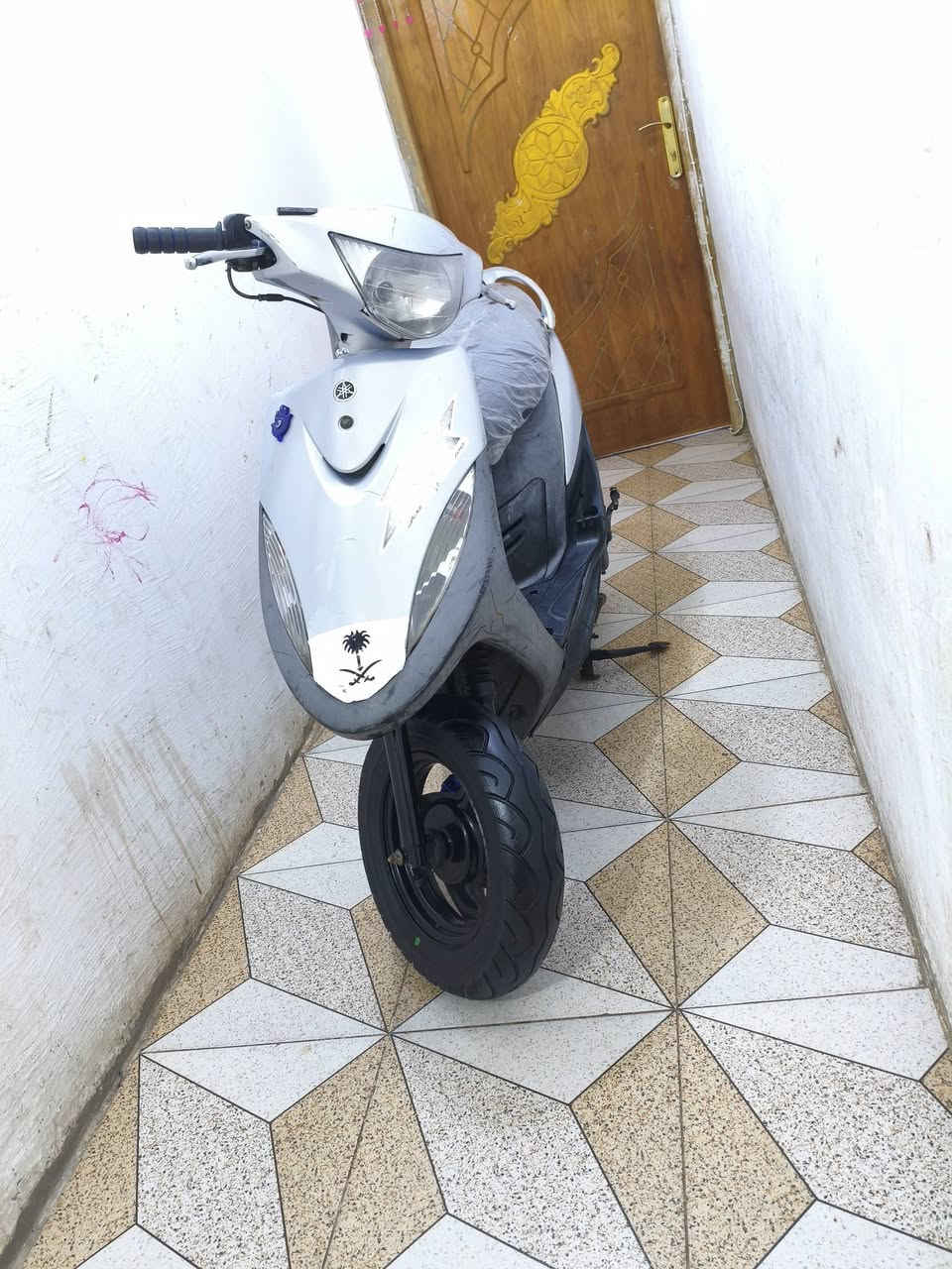 ماكس جديده كلهة شغاله سلف هندر اشاير سكنات ما مفتوحه مشي نهضه خير من الله بوشه 49 ابلاديه لايت عالي وناصي دبلات امامي وخلفي ابريكات اماميه وخلفيه جاهزه اخت الرمبه نعومه كلش حلوه كفرات اصلي حواضن اصليه ختم واحد عدادات الكهربايات كلها شغاله لا تبخير لا تنقيص جاهزه شرط الفحص ما بيها اي نقص شلعه كلش حلوه مشي 120 خرسه ما تنسمع مكان حيانية شارع السيد سعر 700 رقم ***********
