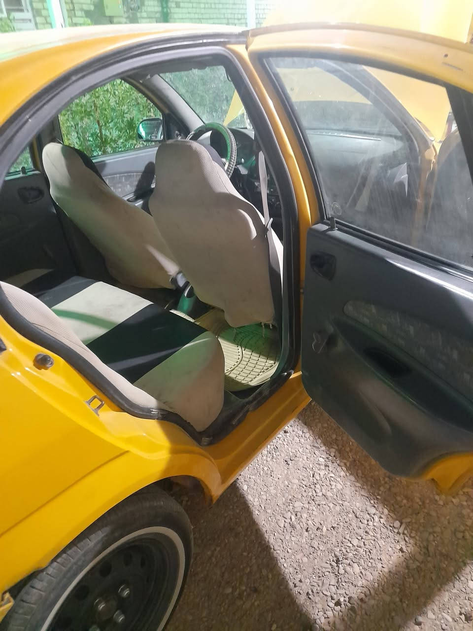 طيبة ٢٠١٥بسمي شرط تحويل كيرمكينة خيرمن الله تخم تاير خط ابيض سنوية جديدة هزة هيئة بداية السنة عليهة ٥٠غرامة تنزل من السعر سيارة مامشتغل بيهة تكسي فقط للدوام ترايها خيرمن الله اروح ورجع بيهة للحدود كشر كدام العين سعر٣٢ بيهة مجال حك الجية رقم الهاتف ***********رقم موجودوصل فقط الستلام
