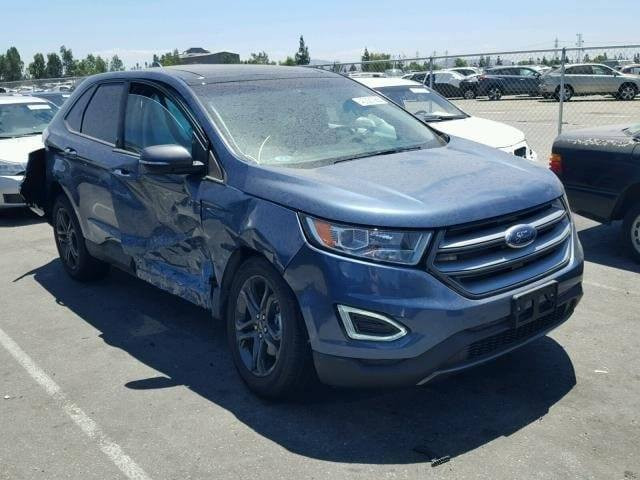 السلام عليكم ورحمة الله وبركاته 
Ford edge 2018 SEL
فول اوبشن سته سلندر تنفس طبيعي ماشية ٧١ الف بجم كبس و خلفي كبس حادثها  بيها اربع قطع صبغ مثل ما موضح بالصور وبيها أربع قطع رش امريكا بدون حادث و سنوية جديدة و لوحات جديدة السيارة بإسمي تحويل ثاني يوم و السيارة خير من الله مابيها ولا فلس مصروف سيارة حلوة و مرتبة الي يخدمه خلي يتفضل  134$ و بيها مجال للشراي 
*********** أربيل, العراق
