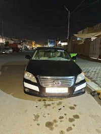 سيارة تيوتا افلون ٢٠٠٦ امريكي  رقم بغداد انكليزي تحويل مباشر  محرك  6V...