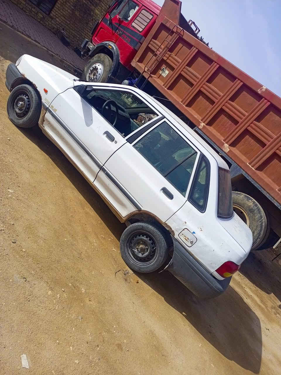 سلام عليكم سايبه موديل 2009 رقم بغداد بسمي سياره مكينه وكير وتبريد مكفولات تخم تاير جديد سياره سويت خياساته دواير ودوسات بس ماصبغتهن سياره مكفوله من صبغ وتبديل عضمته حلوه شواصيه مكفولات مكانه كربلاء طويريج الشراي اتصل ***********
