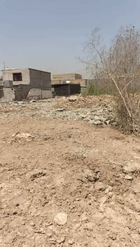 للبيع قطعت ارض مساحتها ١٦٠ متر نزال ١٧ واجيه ١١ يبعد عن الشارع العام ٢...